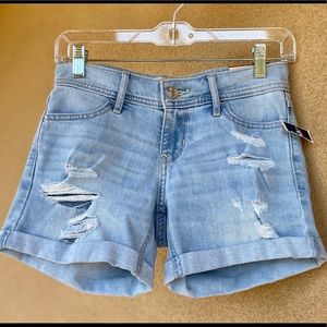 Hollister Low Rise Midi Shorts w23/00